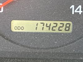 2001 NISSAN ALTIMA 