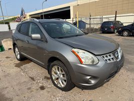 2011 NISSAN ROGUE SV