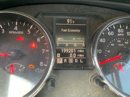 2013 NISSAN ROGUE SV