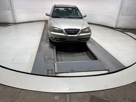 2005 HYUNDAI ELANTRA GLS