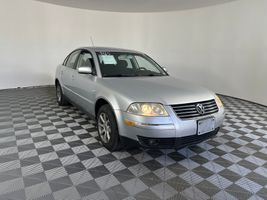 2004 VOLKSWAGEN PASSAT GLS