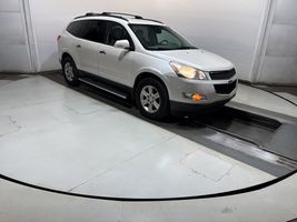 2012 CHEVROLET TRAVERSE LT