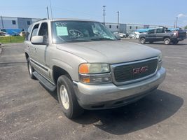 2004 GMC YUKON 