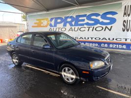 2005 HYUNDAI ELANTRA 