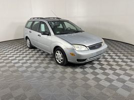2006 FORD FOCUS 