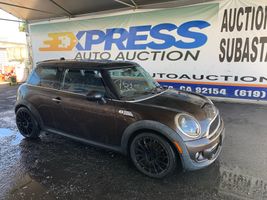 2013 MINI COOPER