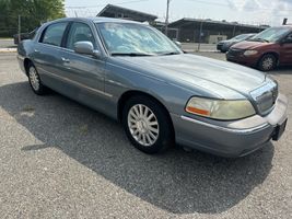 2004 LINCOLN TOWN CAR ULTIMATE
