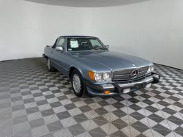 1987 MERCEDES-BENZ 560 SERIES SL
