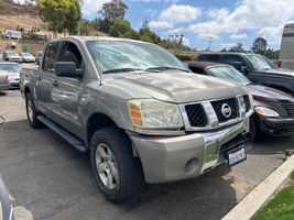 2006 NISSAN TITAN 