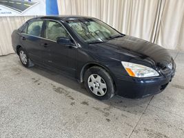 2005 HONDA ACCORD LX