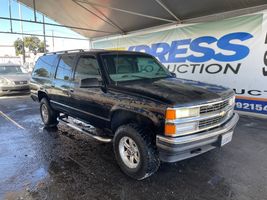 1999 CHEVROLET SUBURBAN