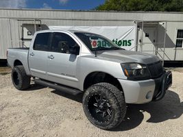 2007 NISSAN TITAN LE
