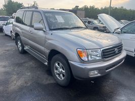 2001 TOYOTA LAND CRUISER 