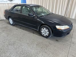 1999 HONDA ACCORD LX