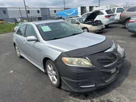 2009 TOYOTA CAMRY SE
