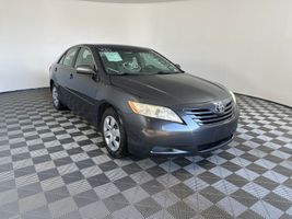 2009 TOYOTA CAMRY LE