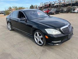 2011 MERCEDES-BENZ S CLASS S550