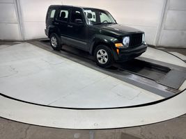 2011 JEEP LIBERTY SPORT