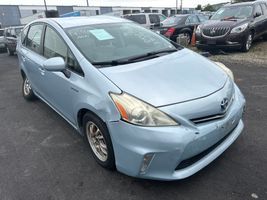 2013 TOYOTA PRIUS V 