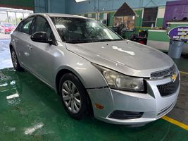 2011 CHEVROLET CRUZE