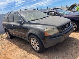 2004 VOLVO XC90 