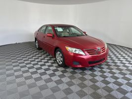2010 TOYOTA CAMRY 