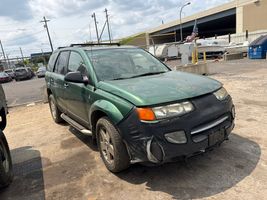 2004 SATURN VUE 