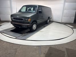 2002 FORD E350 VANS E-350 SD