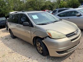 2004 TOYOTA SIENNA CE