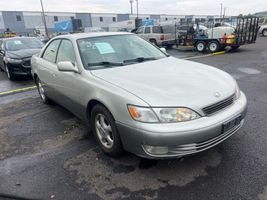 1999 LEXUS ES 300 