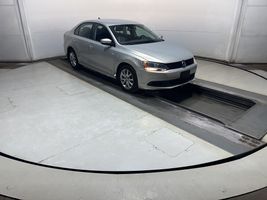 2011 VOLKSWAGEN JETTA SE PZEV