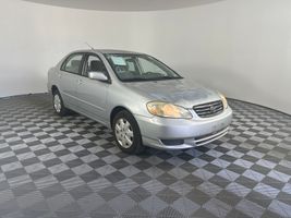 2004 TOYOTA COROLLA LE
