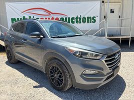 2017 HYUNDAI TUCSON
