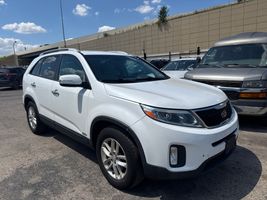 2015 KIA SORENTO LX