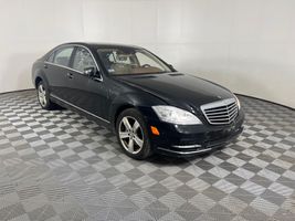 2010 MERCEDES-BENZ S CLASS S550