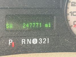 2005 FORD F250SD 
