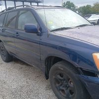 2002 TOYOTA HIGHLANDER BASE
