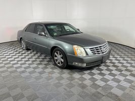 2006 CADILLAC DTS 