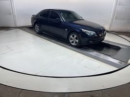 2010 BMW 5-SERIES 528XI
