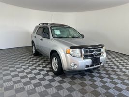 2009 FORD ESCAPE XLT
