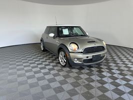2007 MINI COOPER S