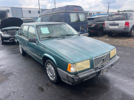 1994 VOLVO 940 