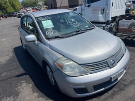 2009 NISSAN VERSA SL