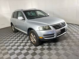 2007 VOLKSWAGEN TOUAREG 
