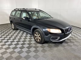2008 VOLVO XC70 
