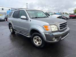 2002 TOYOTA SEQUOIA SR5