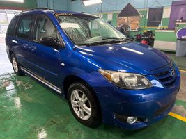 2004 MAZDA MPV 