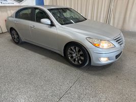 2009 HYUNDAI GENESIS 