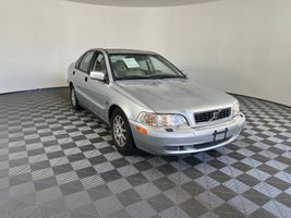 2003 VOLVO S40 