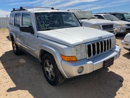2010 JEEP COMMANDER SPORT